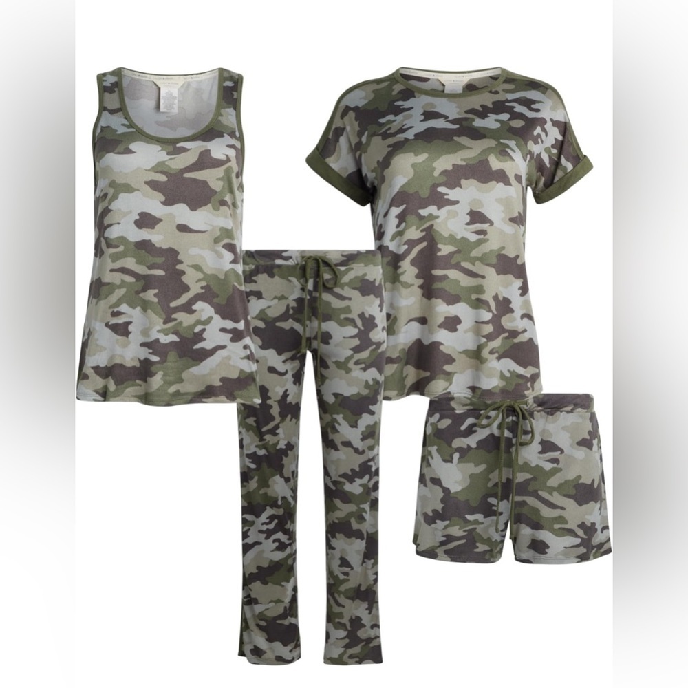 NWT Lucky Brand Women's Pajama Set - Small - Picture 2 of 10